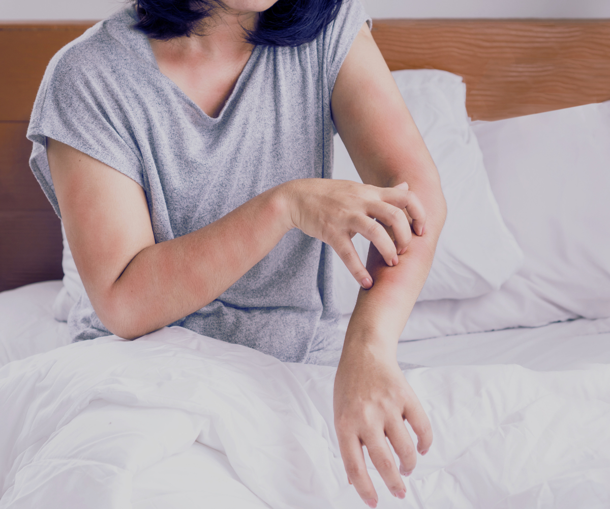 are dust mite allergies seasonal?